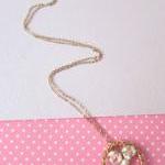 Lil' Ring of Garden Necklac..
